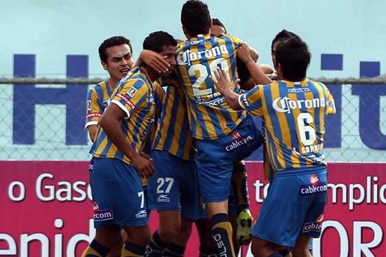 San Luis golea al Puebla 3 -0; la diferencia fue la contundencia y el orden