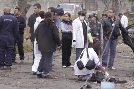 Al menos 13 muertos por explosión de cohetes en Nativitas, Tlaxcala