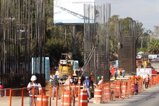 Viaducto Zaragoza carece de permisos del ayuntamiento