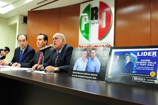 PRI denuncia al gobernador de Puebla ante la FEPADE