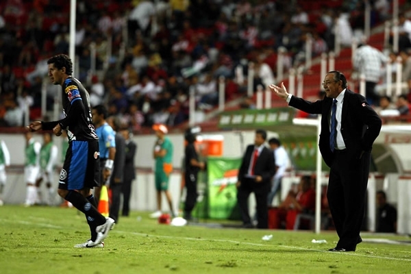 Necaxa derrota al Puebla y evidencia fallas de los camoteros