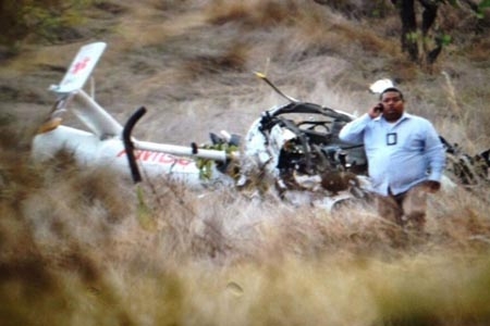 Se desploma helicóptero de Salud en Oaxaca, hay 4 muertos