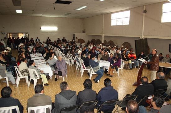Lastiri exige a ediles electos del PRI cumplir sus promesas de campaña