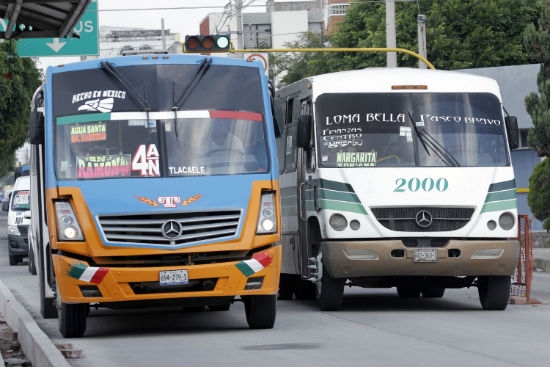 Transportistas piden aumento; buscan tarifa de 9 o 10 pesos