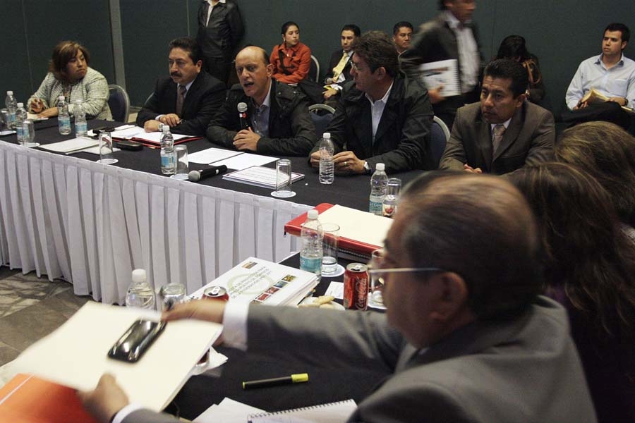 Diputados federales del PRI aseguran que sí incluirán proyectos de Moreno Valle
