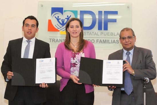 DIF Estatal y SEP signaron convenio para desayunadores escolares