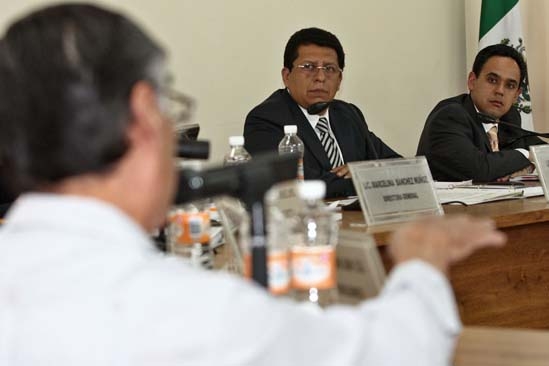IEE: Jorge Sánchez vs José Alarcón