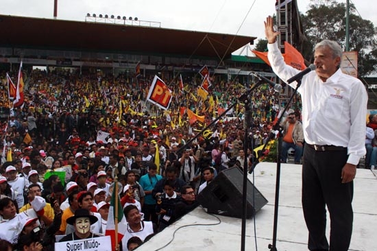 AMLO acusa pacto de Moreno Valle con el PRI