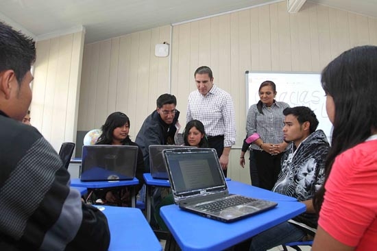 Trabajo coordinado a favor de comunidades de Puebla: RMV