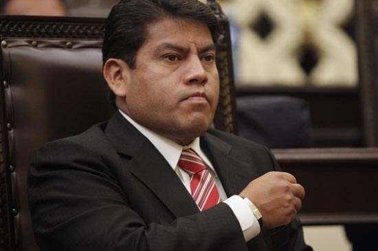 Gobierno y Enrique Marín refutan planes de RMV para Casas Puebla en EUA