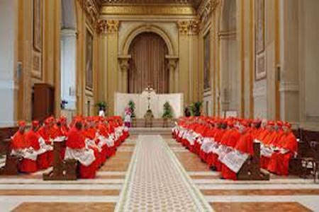 Cónclave papal sigue sin fecha: El Vaticano