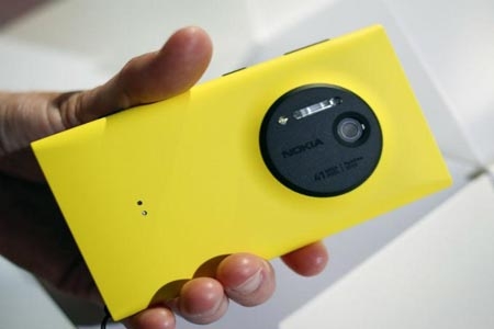 Nokia lanza smartphone con cámara de 41 megapixeles