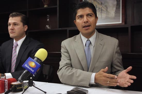 Eduardo Rivera descarta que en el Cabildo haya ruptura de Compromiso por Puebla