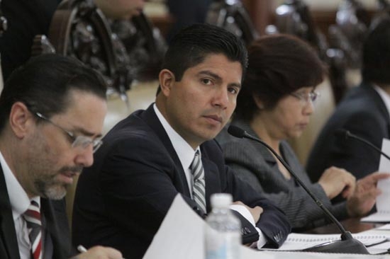 Eduardo Rivera desestima encuestas negativas a Vázquez Mota