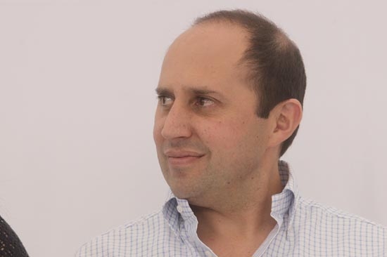 Fernando Manzanilla quiere ser poblano; hace petición al Congreso