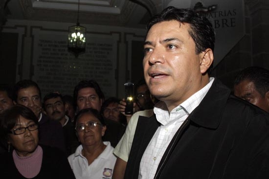 Pacheco reta otra vez al alcalde, hará marcha el lunes