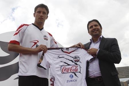 Lobos BUAP presentó a tres nuevos refuerzos para el Apertura 2013
