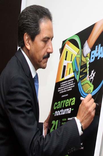 El camino de Esparza a la Rectoría
