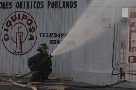 Fuga de ácido muriático en la 16 Oriente y 40 Norte