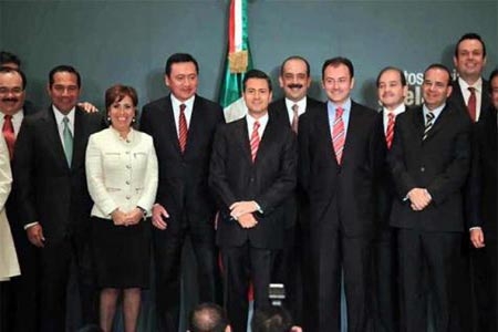 En suspenso, gabinete de Peña Nieto; “nadie sabe nada”