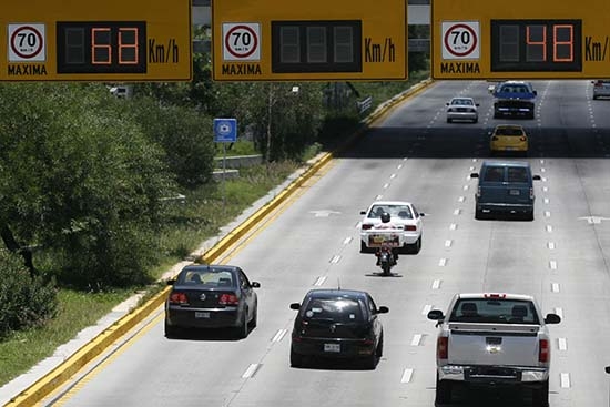 #FotoMulta: van contra automovilistas que modifiquen visibilidad de placas de circulación