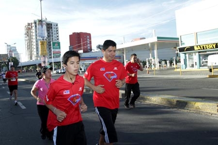 Alcalde de Puebla participó en la carrera Papá es un héroe