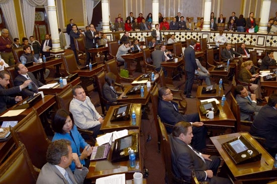 Otra vez chocan intereses morenovallistas y yunquistas en el Congreso