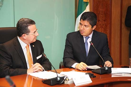 Edil de Puebla se reúne con el presidente de la Cámara de Diputados
