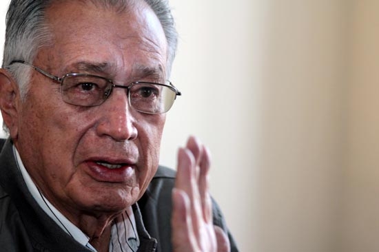 Bartlett asegura que sus rivales del PAN y PRI ya rebasaron topes de campaña