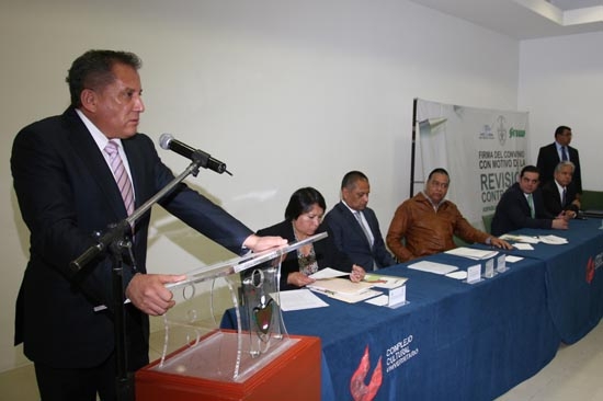 BUAP da aumento salarial de 3.9%; menor al otorgado por la UAEM