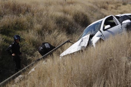 Automovilista cayó a una zanja en el Periférico
