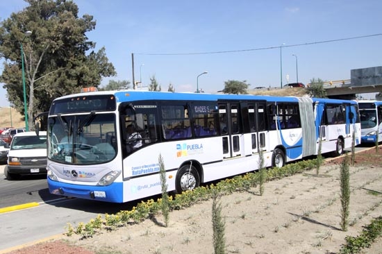 Entre 5 mil y 6 mil pesos, las multas por obstruir el metrobús