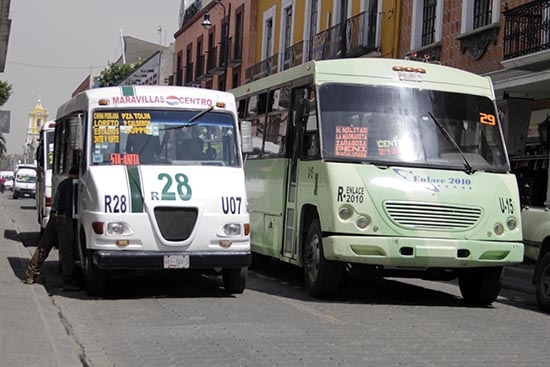 Diputado del PAN aboga por aumento a tarifa del transporte: de 6 a 7.50 pesos