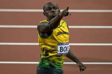 Usaint Bolt correrá con calzado de oro