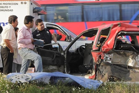 Accidente automoviístico en la autopista Puebla-Orizaba, un hombre murió