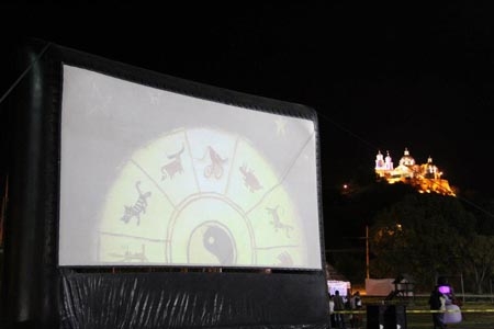 Cine Itinerante de San Andrés Cholula continúa con funciones en colonias y juntas auxiliares