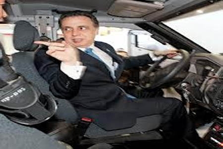 Ya se va, pero Bruno Ferrari quiere estrenar camioneta de 1.7 mdp