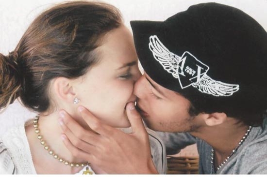 Belinda confiesa amor por Gio