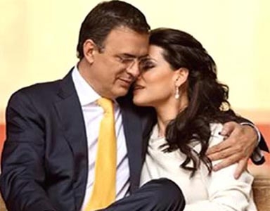 Marcelo Ebrard presenta a su novia