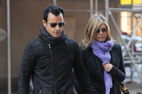Jennifer Aniston se queda sin boda