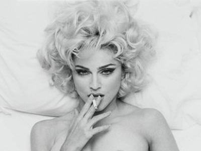 Madonna desnuda en foto que ponen a la venta