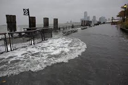 Huracán Sandy deja ocho muertos a su paso por EU
