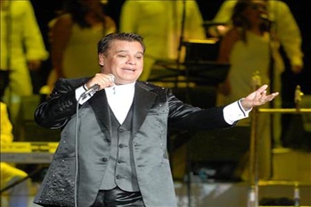 Hijo de Juan Gabriel, drogadicto y golpeador