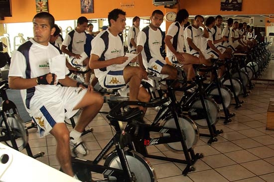 Lobos prepara duelo ante Correcaminos UAT