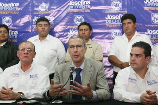 A 3 semanas de la elección llega nuevo operador de Vázquez Mota a Puebla