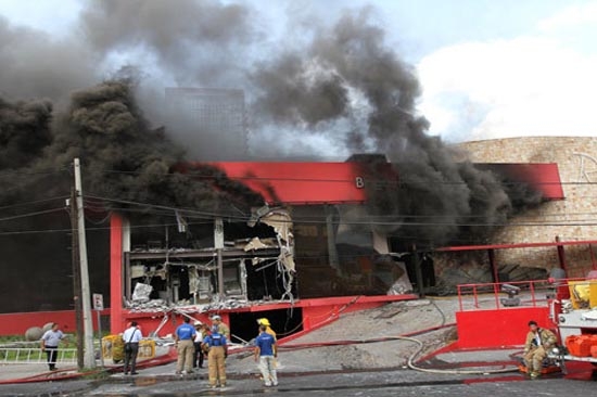 Sentencian hasta 100 años a culpables de incendio en casino Royale
