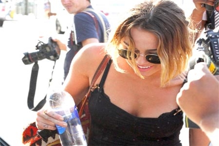 Miley Cyrus, sin ropa interior