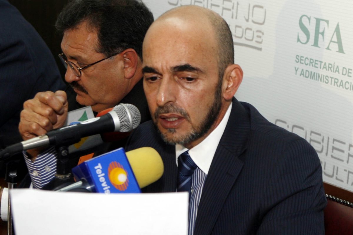 Villa Issa arremete contra Janeiro; “miente y muestra su incapacidad”