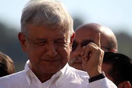 No estoy viejo, cansado ni acabado, afirma López Obrador