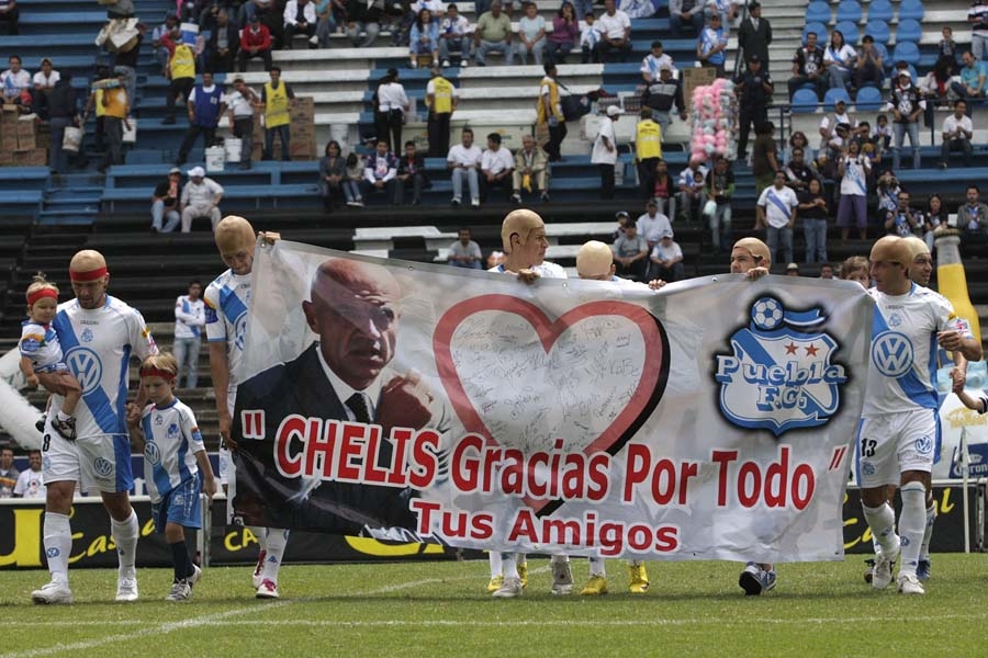 Jugadores despiden a Chelís con un triunfo y se olvidan de Bernat